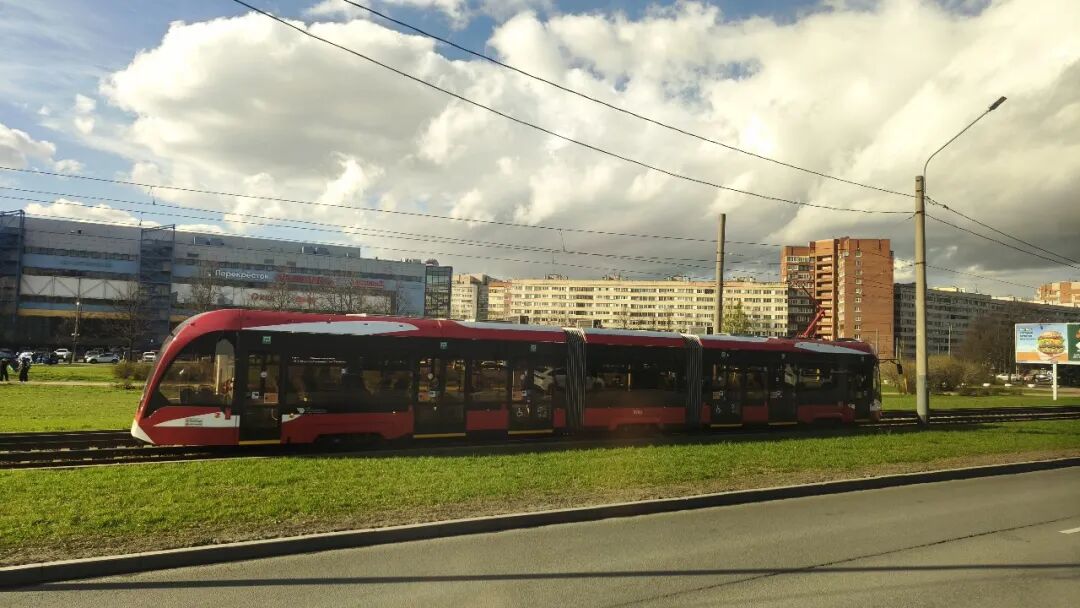 俄罗斯探索之旅-城市风光-电车风景-10.jpg